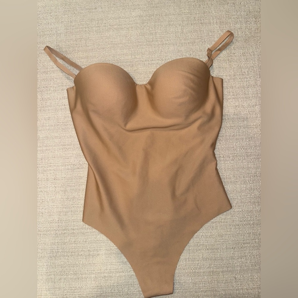 SKIMS Underwire Thong Bodysuit
